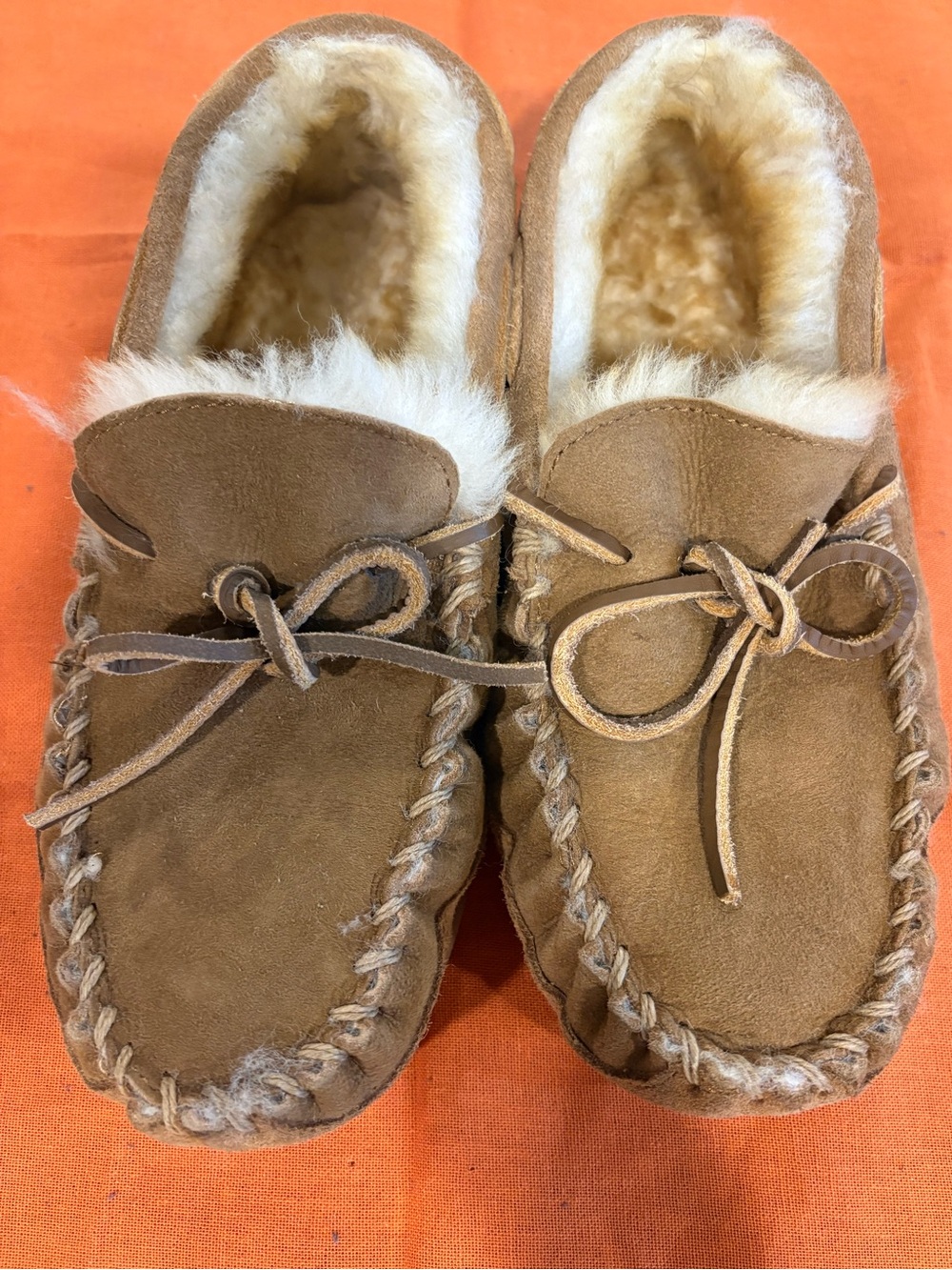 L.L. Bean Chestnut Brown Shearling-Lined Suede Moccasin Slippers